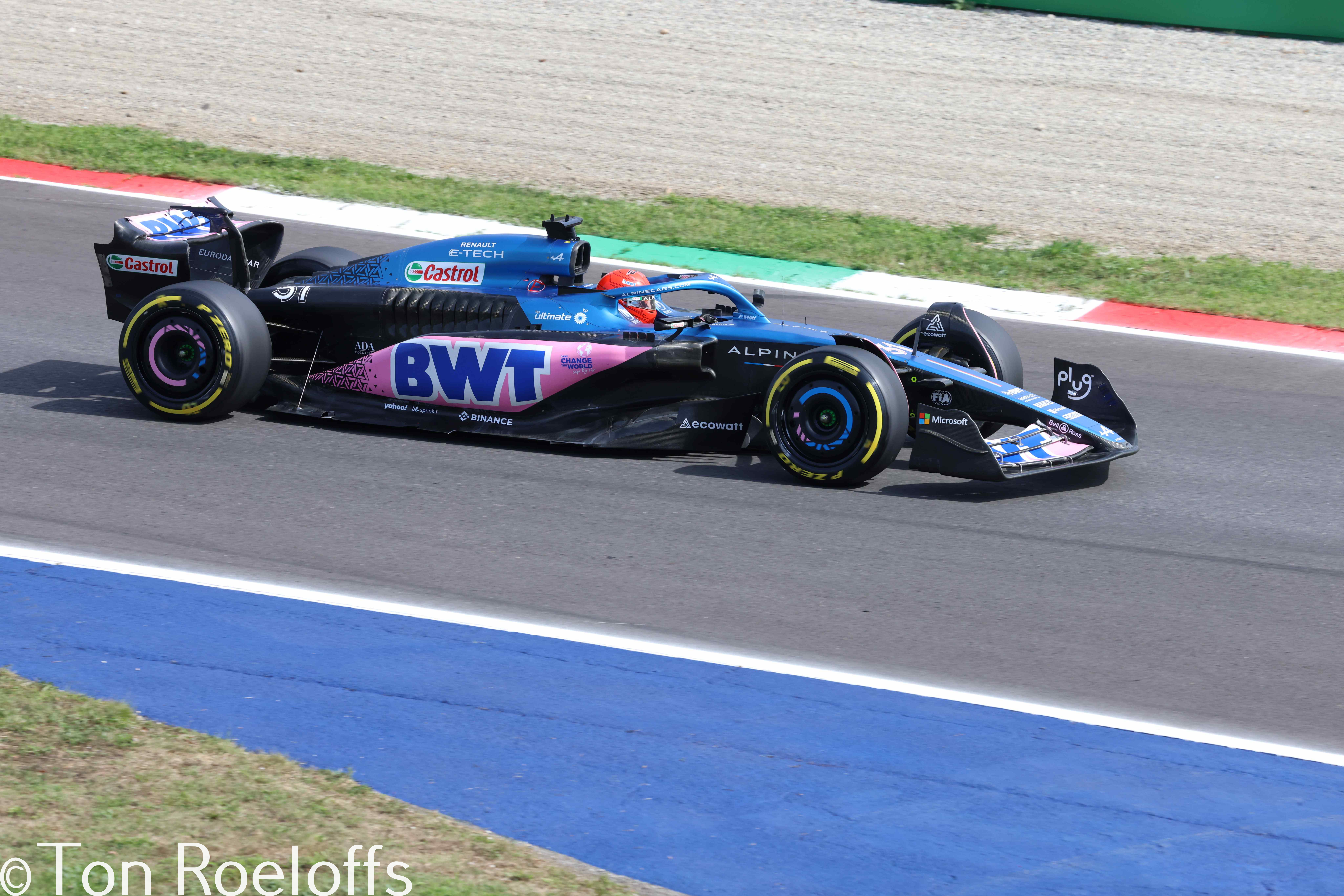 Vettel verremt zich